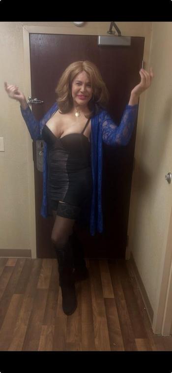 Diana, 61  female escort, Westchester