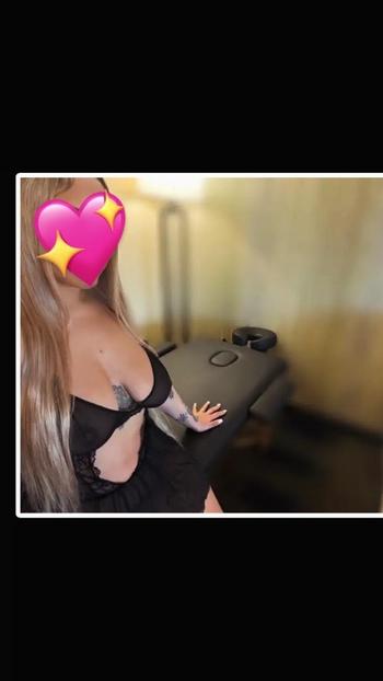 929-939-1770, 26  female escort, Westchester