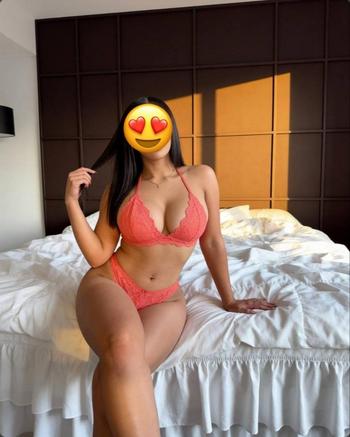 929-590-5089, 28  female escort, Westchester