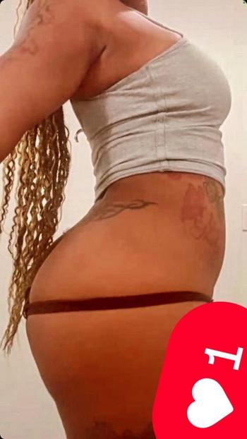 Chanel, 21  female escort, Westchester