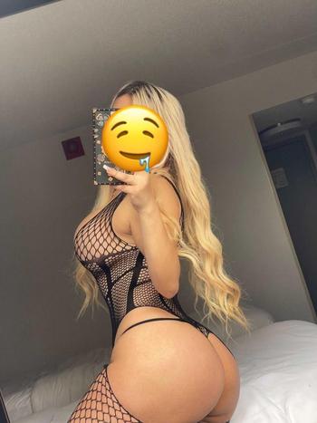 917-580-8825, 26  female escort, Westchester